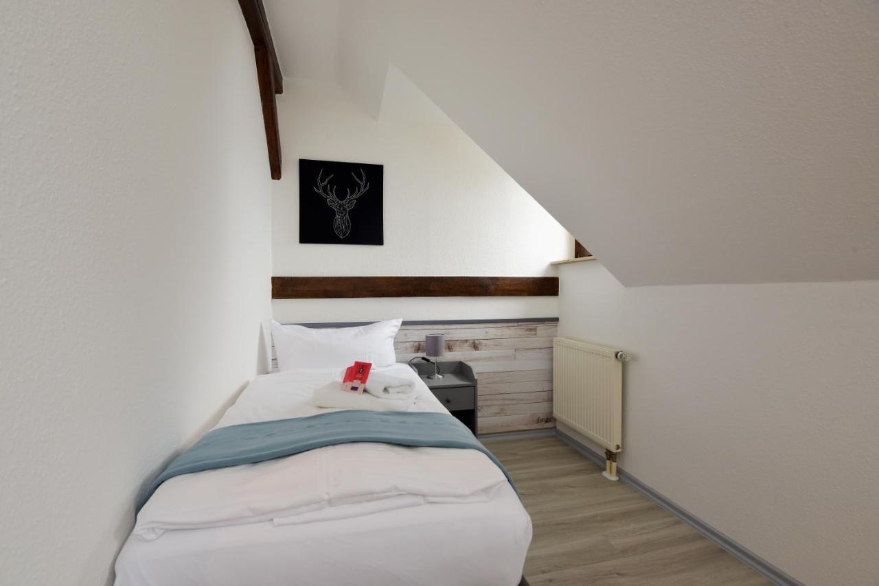 Landhotel Der Distelhof Mit Scheunencafe Dillstadt Phòng bức ảnh
