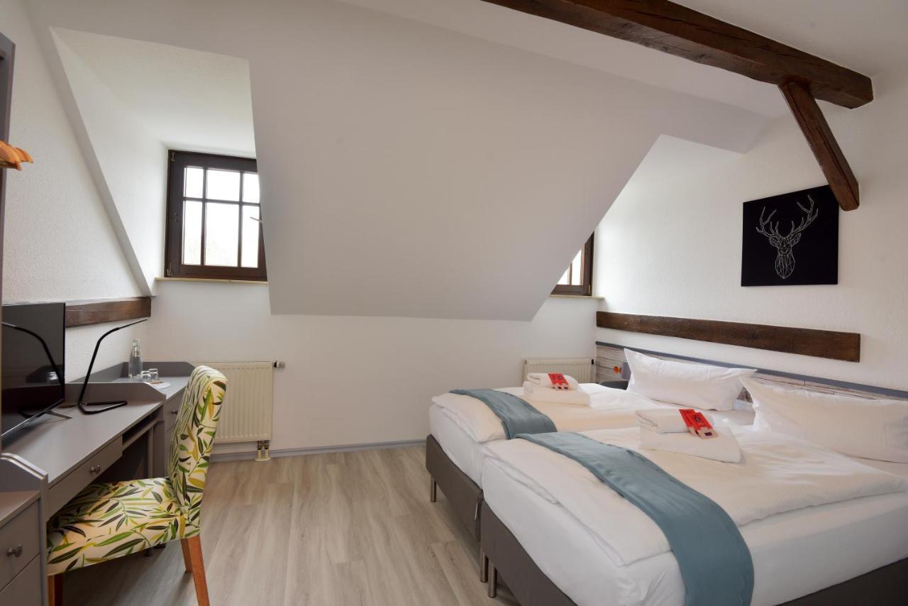 Landhotel Der Distelhof Mit Scheunencafe Dillstadt Ngoại thất bức ảnh