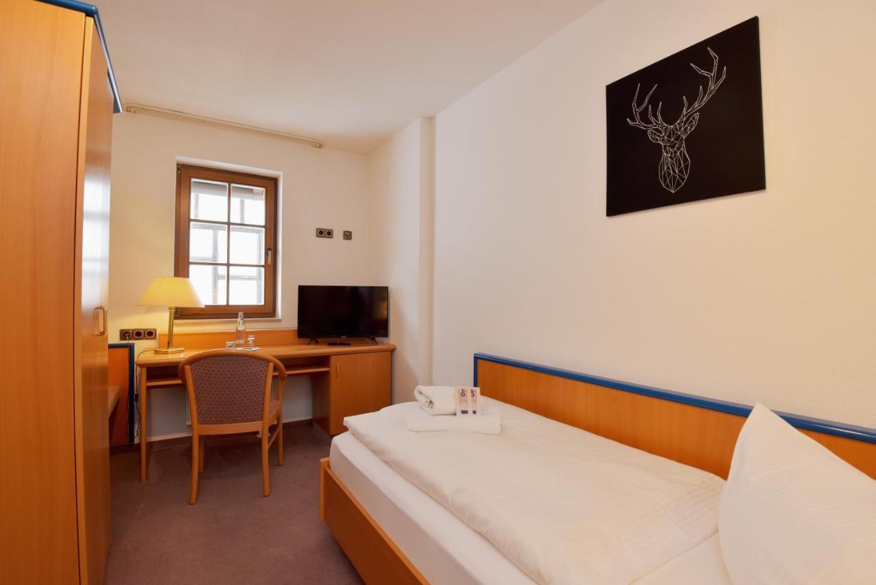 Landhotel Der Distelhof Mit Scheunencafe Dillstadt Phòng bức ảnh