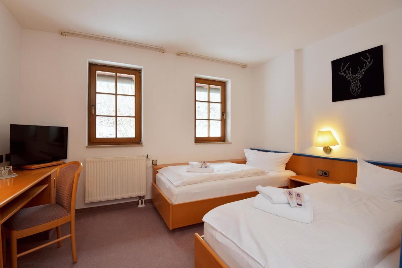 Landhotel Der Distelhof Mit Scheunencafe Dillstadt Phòng bức ảnh