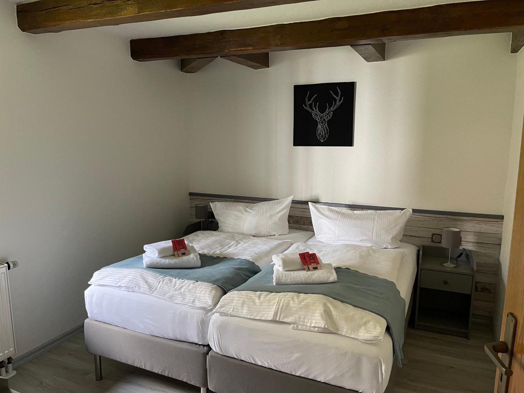 Landhotel Der Distelhof Mit Scheunencafe Dillstadt Ngoại thất bức ảnh