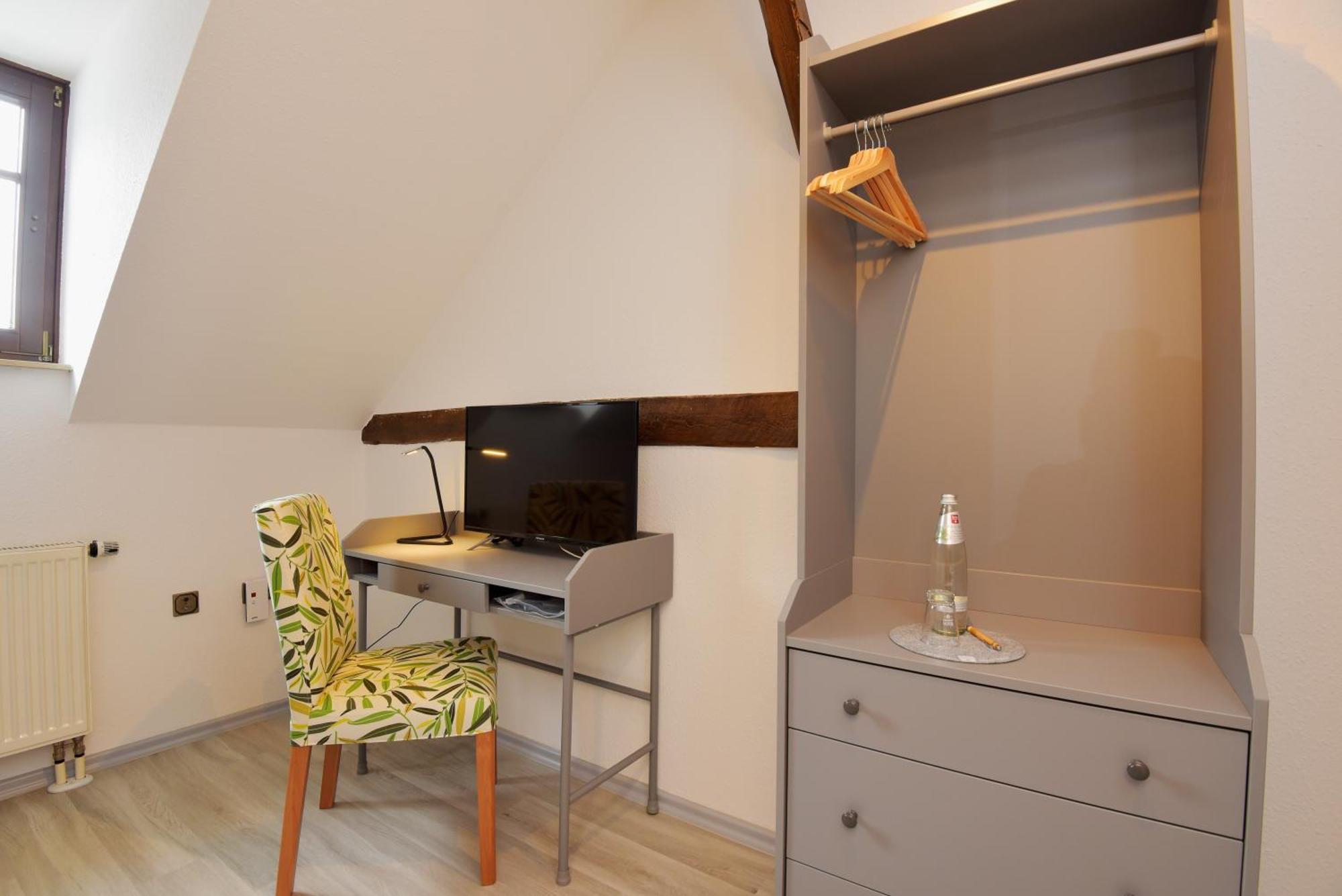 Landhotel Der Distelhof Mit Scheunencafe Dillstadt Phòng bức ảnh